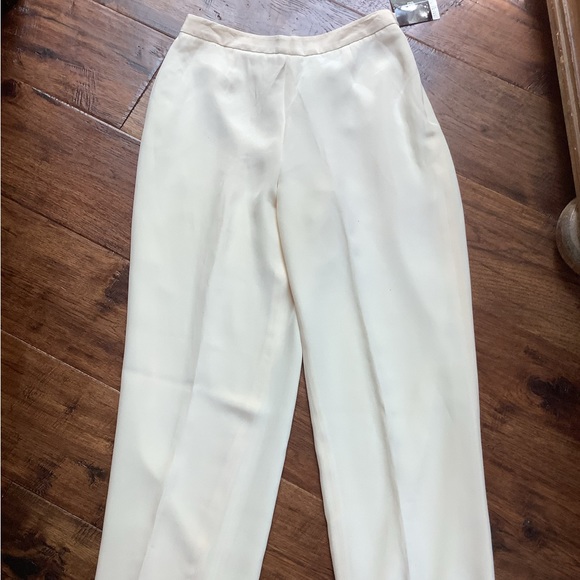 NEW/TAGS. VALERIE STEVENS COLLECTION, PURE SILK IVORY WHITE LINED DRESS PANTS, 8 - Picture 1 of 8